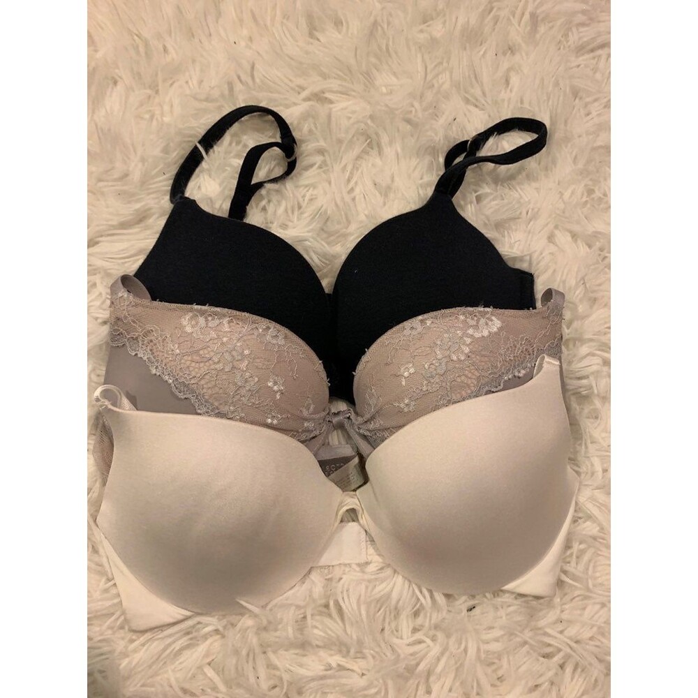 Bra Bundle - Picture 2 of 5
